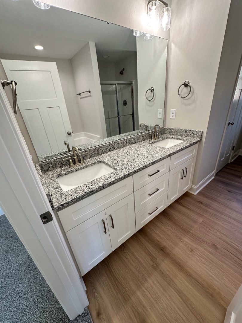 S8 Bathroom 5